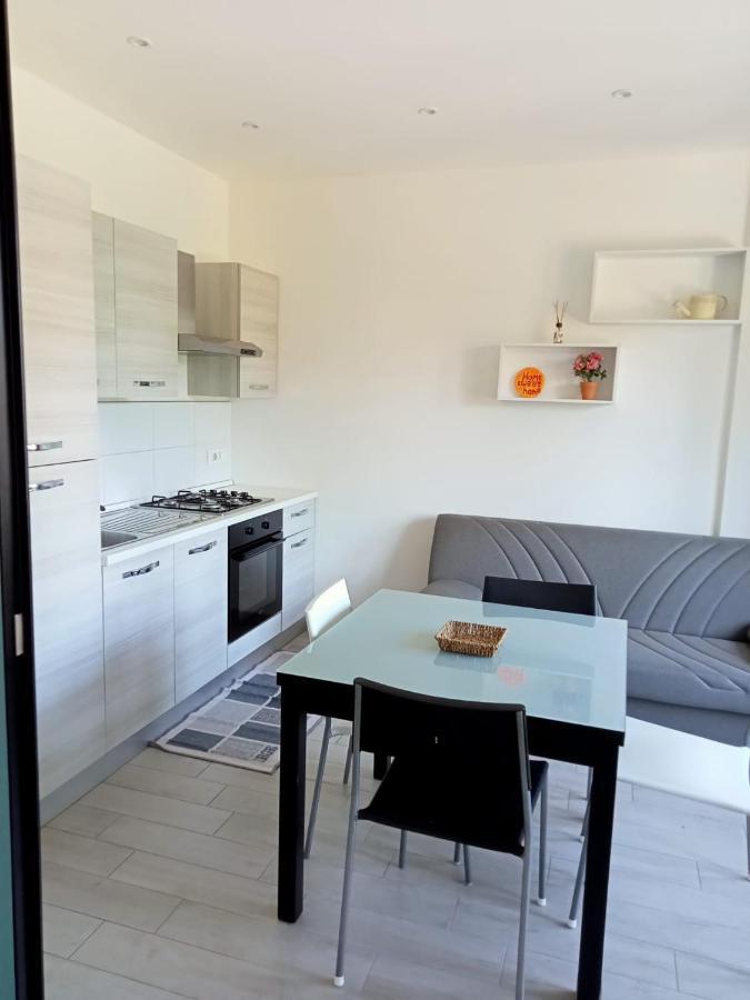 Casa Isabel Apartment Cuneo Bagian luar foto